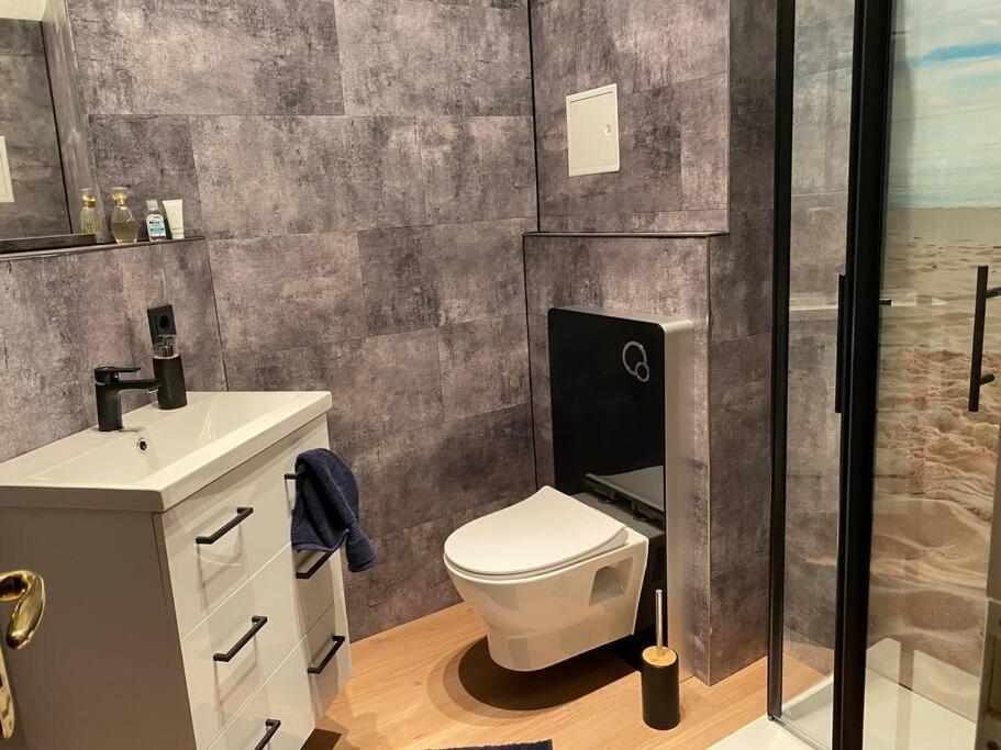 Innenstadt Refugium In Ruhiger Wasserlage+Balkon Leipzig Exterior foto